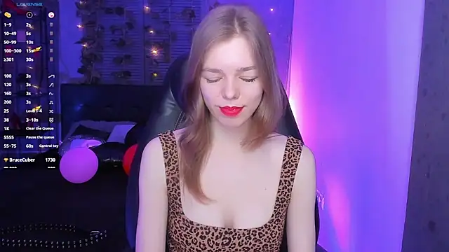 Tina Tayllor online show from 03.03.25