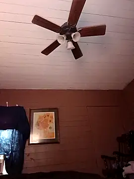 Snapshot of kingslife131313 chatting on 10.30.25 kingslife131313 online show from 10.30.25