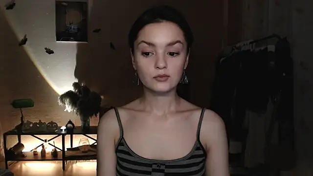 Snapshot of CuteRuby99 chatting on 11.06.25 CuteRuby99 online show from 11.06.25