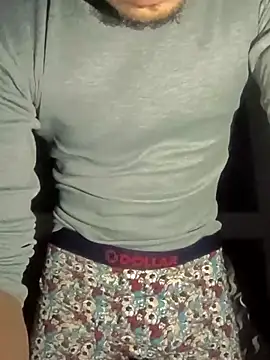 xyrus  online show from 03.08.25