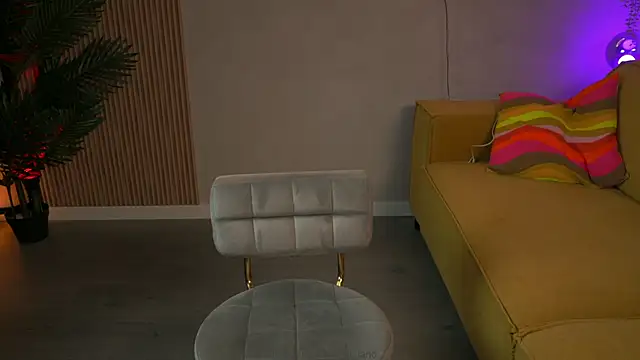 emma land online show from 12.16.25