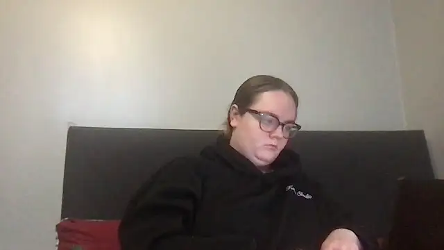 honeyyy24 online show from 11.14.25