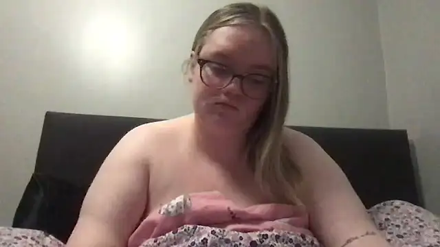 honeyyy24 online show from 02.03.26