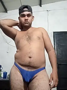 Snapshot of travieso2893 chatting on 11.05.25 travieso2893 online show from 11.05.25