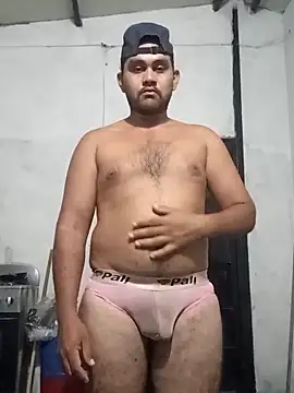 Snapshot of travieso2893 chatting on 02.25.26 travieso2893 online show from 02.25.26