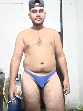 Snapshot of travieso2893 chatting on 03.08.26 travieso2893 online show from 03.08.26