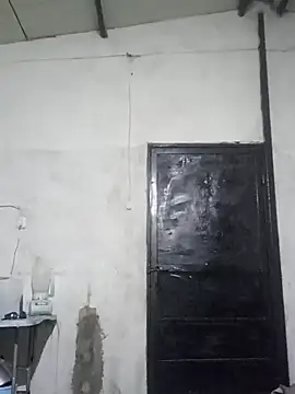 Snapshot of travieso2893 chatting on 04.16.26 travieso2893 online show from 04.16.26