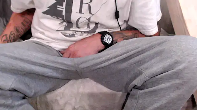 JohnnyKorrupt  online show from 10.10.25