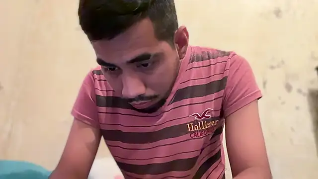 EnriquePersian197 online show from 12.22.24