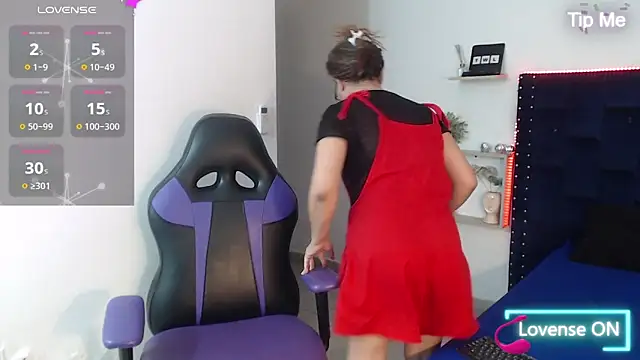 ARTEMIZA LOVE  online show from 02.12.25