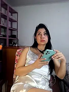 saralunabella online show from 01.16.25