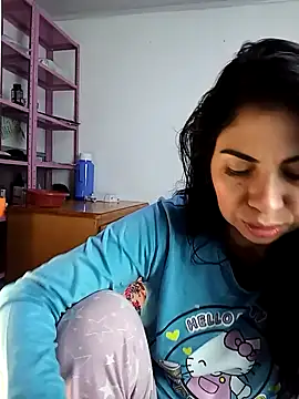 saralunabella online show from 01.24.25
