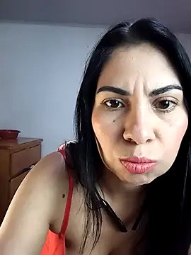 saralunabella online show from 02.01.25