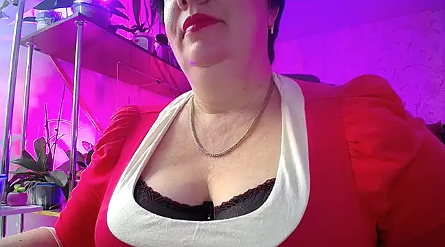 Snapshot of _Sweet_Woman chatting on 12.22.24 Sweet Woman online show from 12.22.24