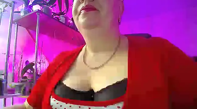 Snapshot of _Sweet_Woman chatting on 01.10.25 Sweet Woman online show from 01.10.25