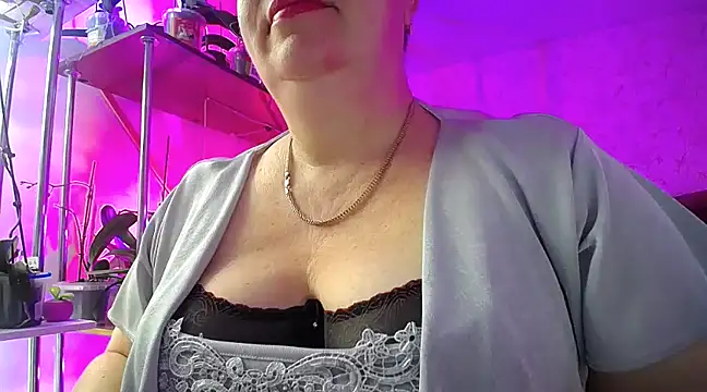 Snapshot of _Sweet_Woman chatting on 01.17.25 Sweet Woman online show from 01.17.25