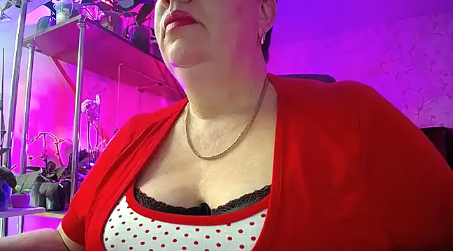 Snapshot of _Sweet_Woman chatting on 02.14.25 Sweet Woman online show from 02.14.25