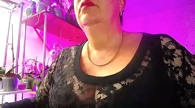 Snapshot of _Sweet_Woman chatting on 02.22.25 Sweet Woman online show from 02.22.25