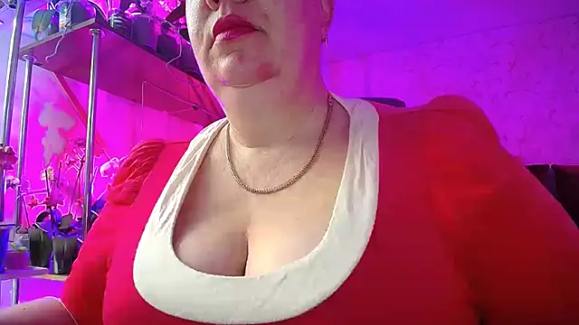 Snapshot of _Sweet_Woman chatting on 03.17.25 Sweet Woman online show from 03.17.25