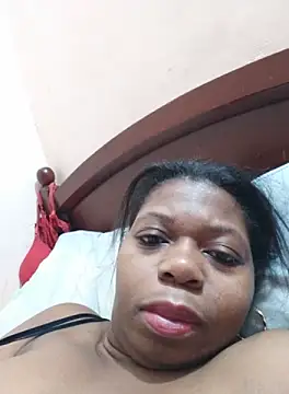 Snapshot of chocolatesexi2 chatting on 10.06.25 chocolatesexi2 online show from 10.06.25