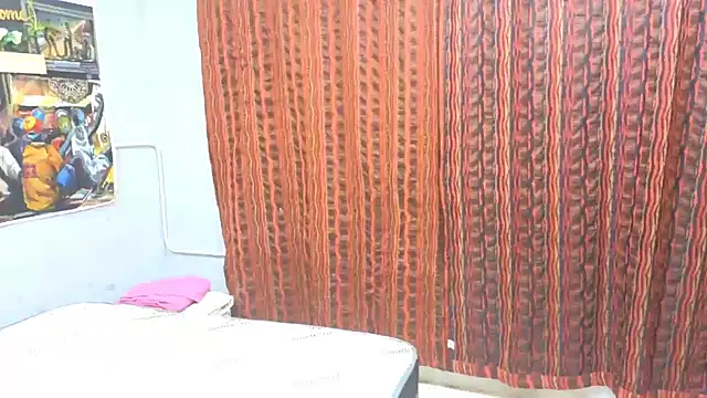 CaramelDelux27 online show from 09.25.25