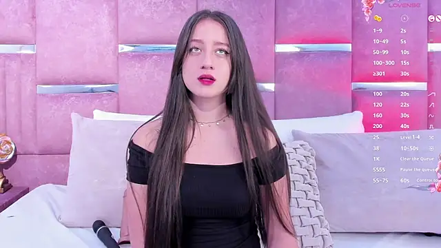 1m caro  online show from 12.04.24
