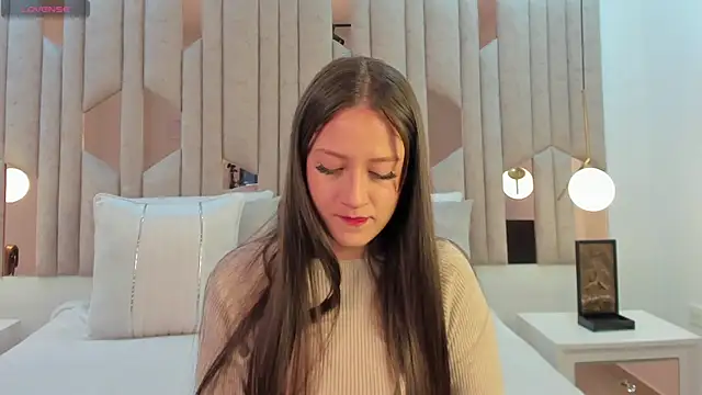 1m caro  online show from 02.06.25