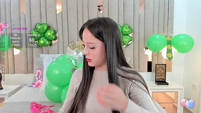 1m caro  online show from 03.17.25