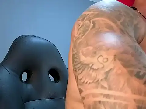 OwenMaximus814 online show from 03.30.26