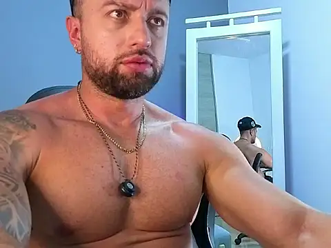 OwenMaximus814 online show from 05.08.26