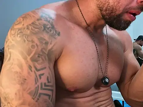 OwenMaximus814 online show from 06.13.26