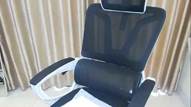 Milk-babier online show from 01.17.26