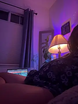 Snapshot of NinasNylonz chatting on 10.03.25 NinasNylonz online show from 10.03.25