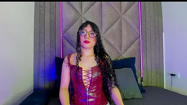 Snapshot of BriaConner_ chatting on 01.24.25 BriaConner  online show from 01.24.25