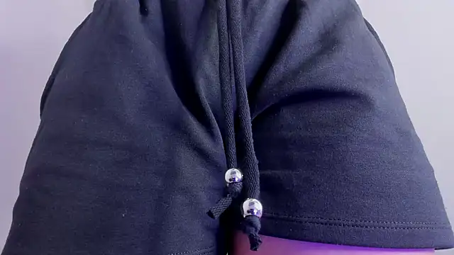 Snapshot of BriaConner_ chatting on 02.21.25 BriaConner  online show from 02.21.25