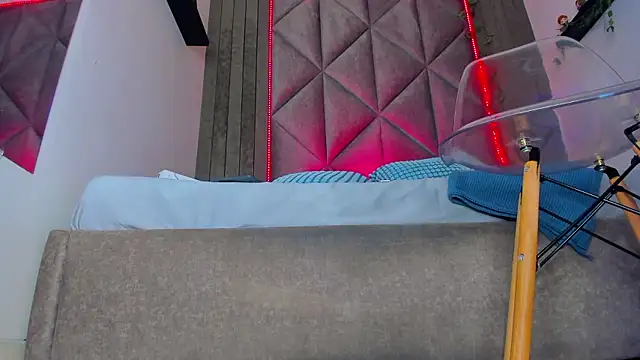 BriaConner  online show from 01.17.26