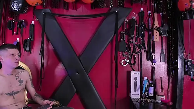 Snapshot of alexa_n_alex chatting on 10.03.25 alexa n alex online show from 10.03.25