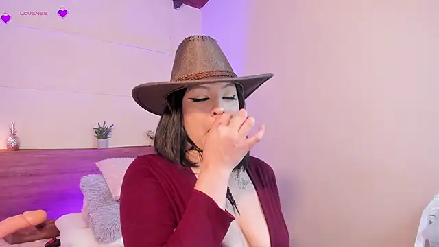 sherylgrey online show from 09.23.25