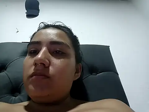 Hellen Alex online show from 01.08.25