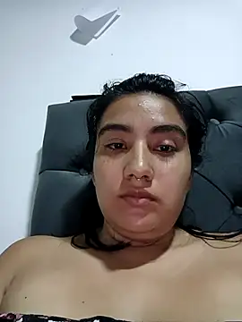 Hellen Alex online show from 02.23.25