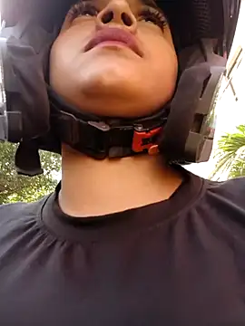 naughty-girl01 online show from 12.26.24