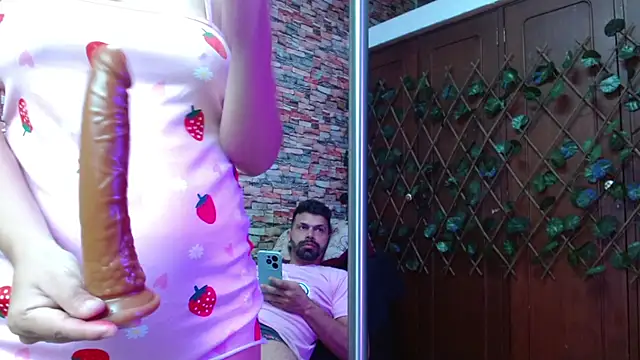 Snapshot of max_ashley_mds chatting on 10.25.25 max ashley mds online show from 10.25.25