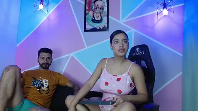 Snapshot of max_ashley_mds chatting on 11.02.25 max ashley mds online show from 11.02.25