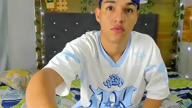 ryan carter08 online show from 10.11.25