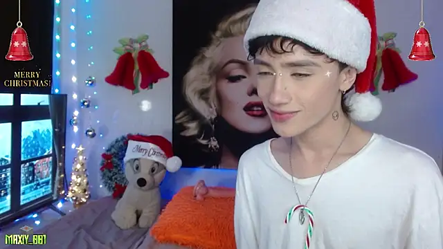 maxiy 001 online show from 12.04.25