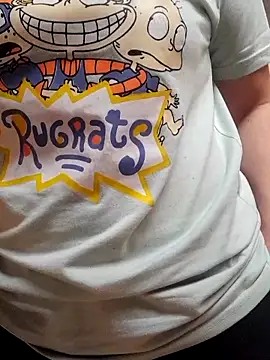 Snapshot of skayhot_ chatting on 10.29.25 skayhot online show from 10.29.25