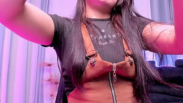 Mia Gothzx online show from 01.12.25
