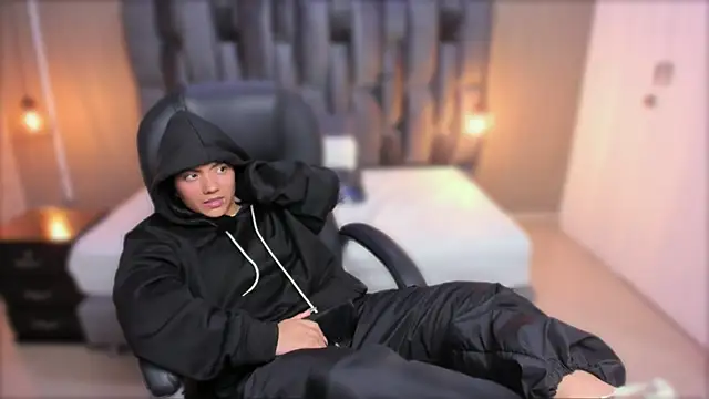 miichael black online show from 12.19.24