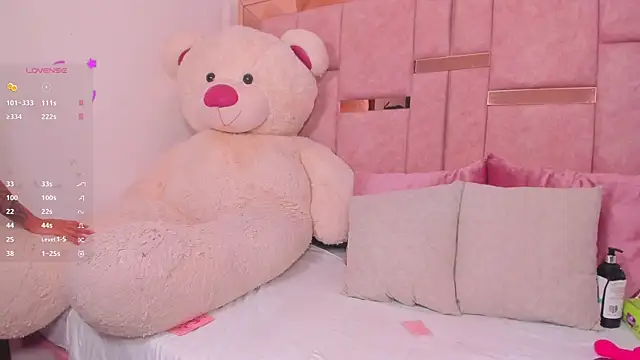 emily daarell online show from 03.31.26