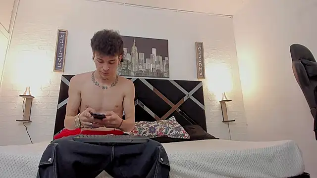 toyboys1 online show from 11.05.25